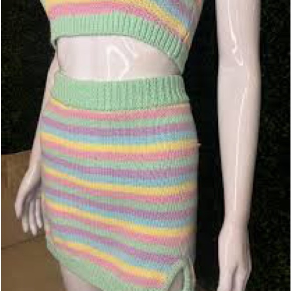 Show Me Your MuMu Striped 3 piece- Pastel Hues - Picture 2 of 12